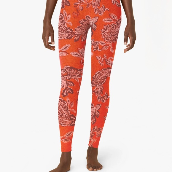 Beyond Yoga Spacedye Yoga Pants!! Brand new With Tags Attached! XS - Picture 2 of 9